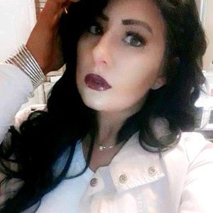 Meet your Posher, Briana